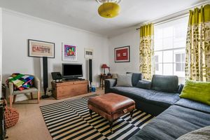 Photo 33- click for photo gallery